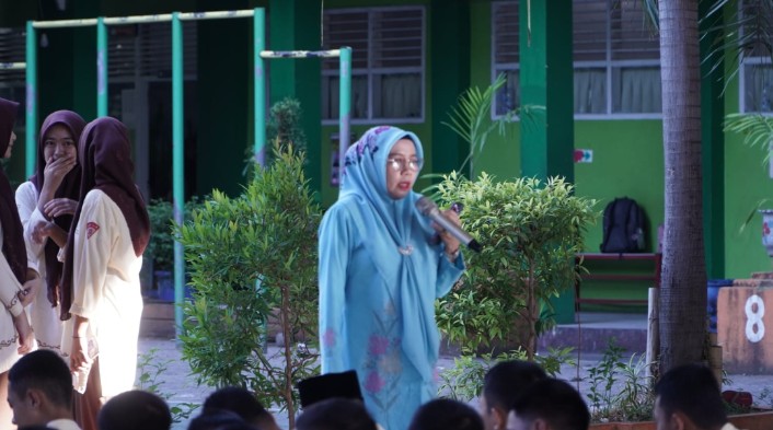 Melihat Program JUMARA (Jumat Kreatif): Pembinaan Karakter Murid MAN 2 Kota Makassar