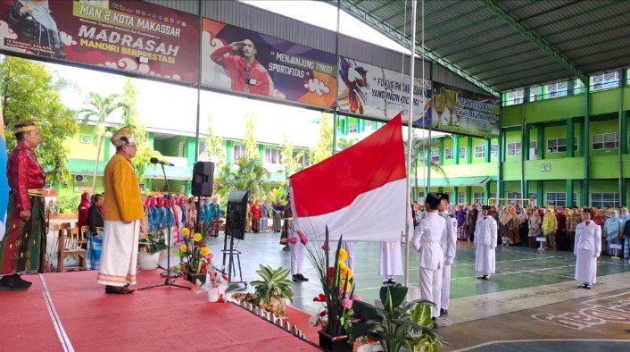 MAN 2 Kota Makassar Tuan Rumah Pelaksanaan Upacara Hardiknas 2026