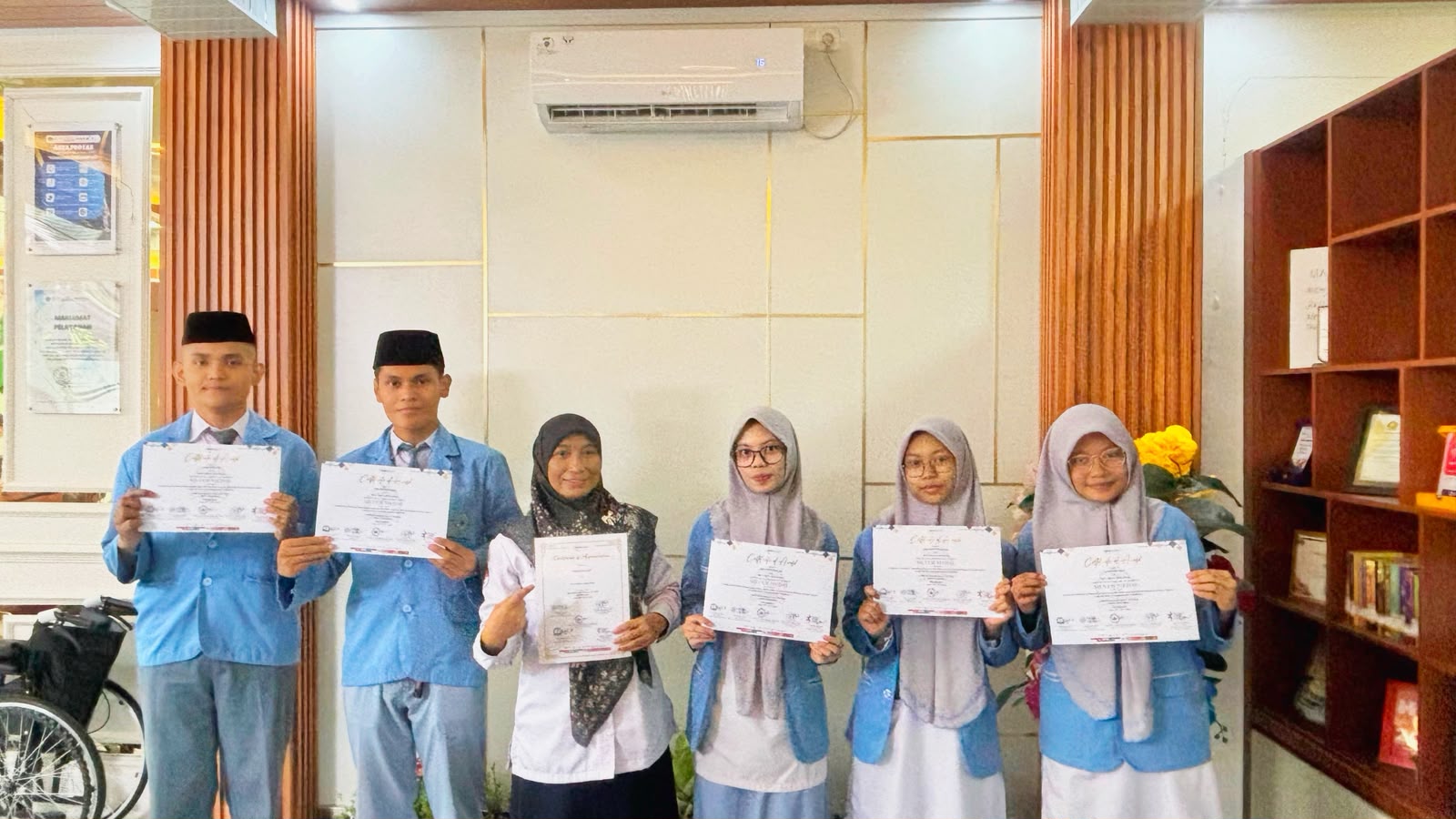 Tim Riset MAN 2 Kota Makassar Raih Medali Perak di Bali International Science Fair 2026